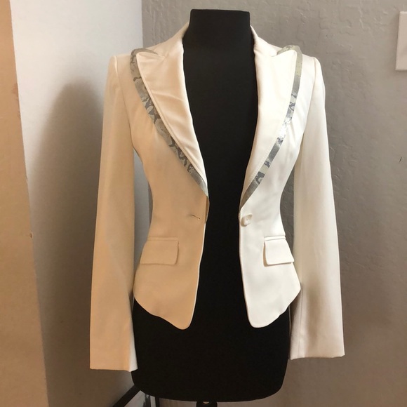 NWT Women's Sz 2  GUESS by MARCIANO White Blazer - Picture 1 of 8